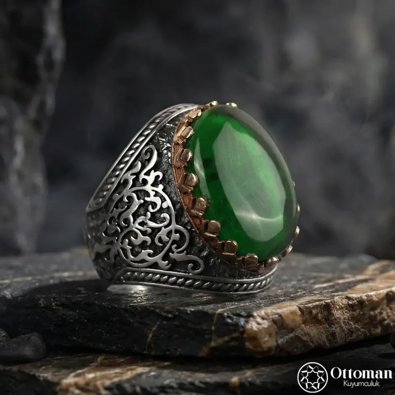 Yeşil Ateş Kehribar Taşlı Gümüş Erkek Yüzük