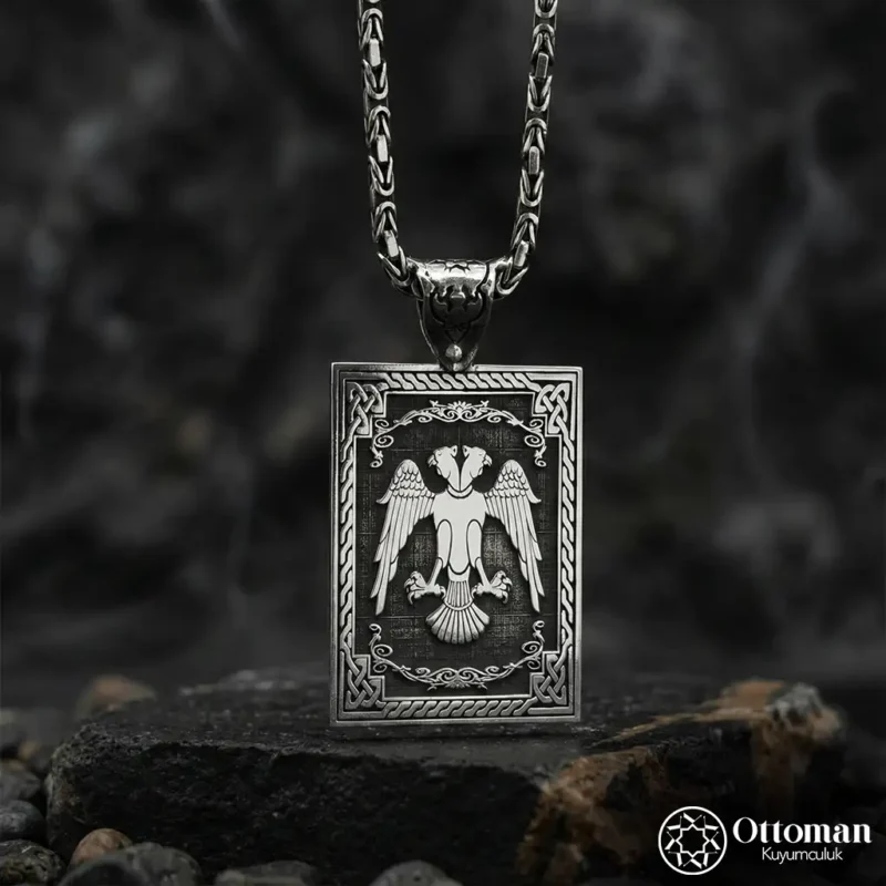 Çift Başlı Kartal Dikdörtgen Gümüş Madalyon Kolye