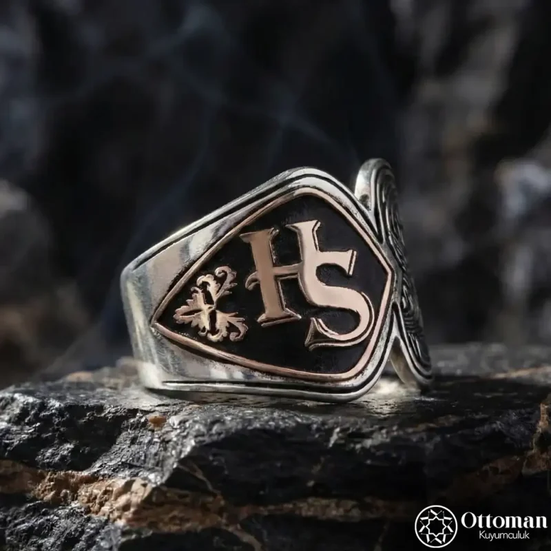 Kişiye Özel Tasarım Harfli Gümüş Erkek Yüzük