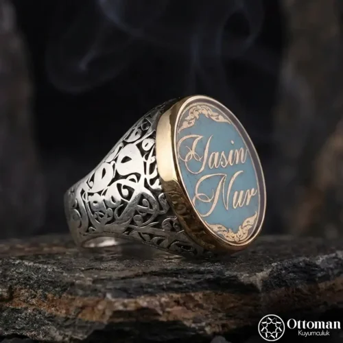 Ünvan-ı Mahsus Vav Yazılı Gümüş Erkek Yüzük