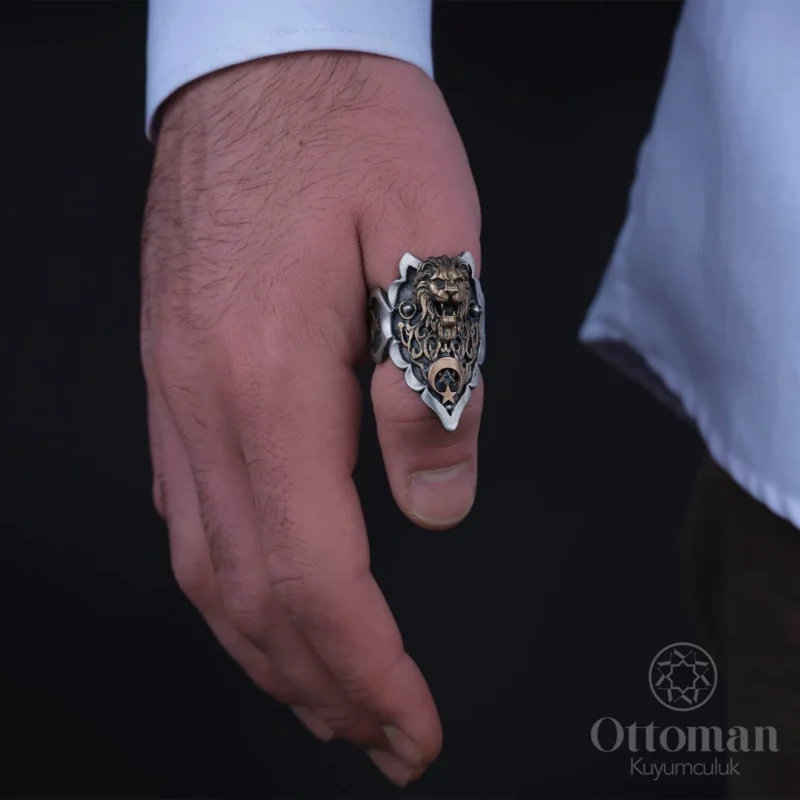 Aslan Figürlü Gümüş Zihgir Erkek Yüzük