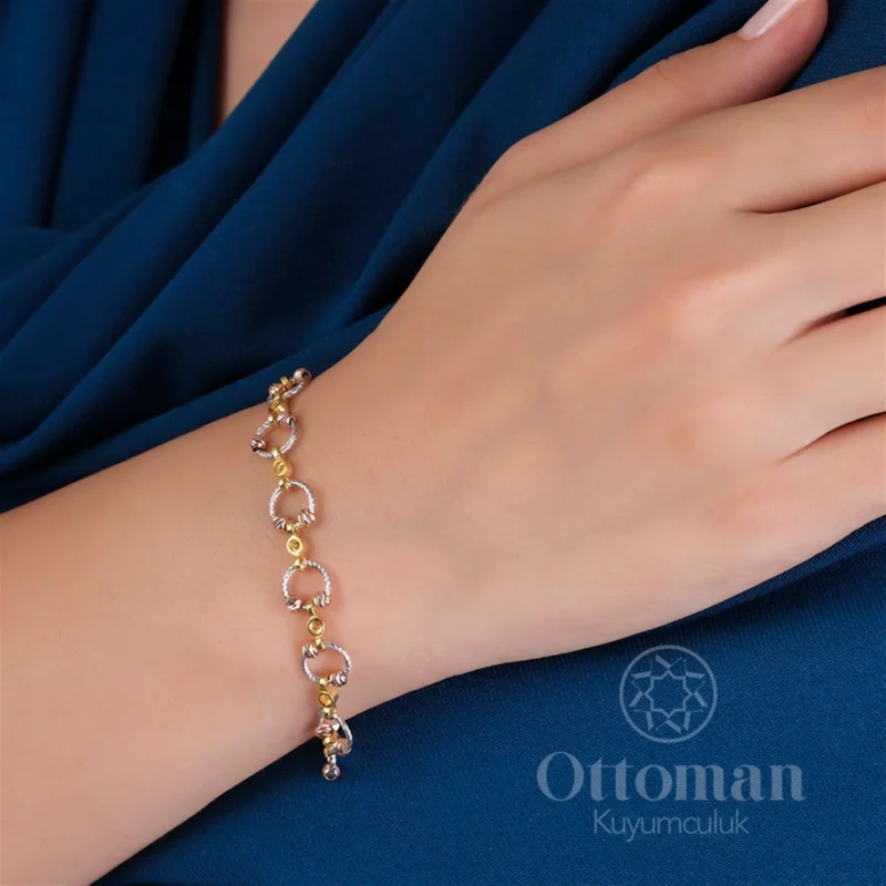 Dorika Halka Model Gümüş Kadın Bileklik