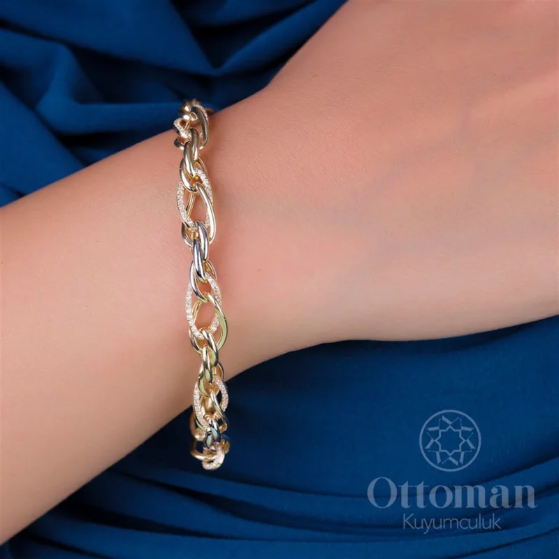 Hallow Model Gümüş Kadın Bileklik