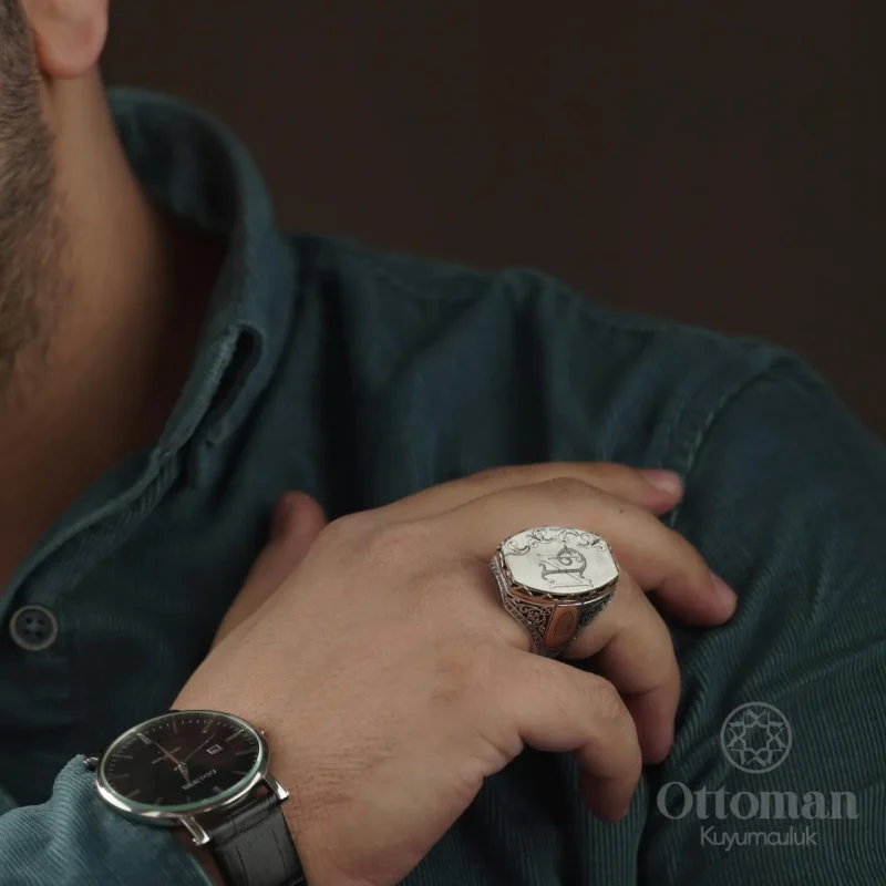 Harf Tasarımlı Gümüş Erkek Yüzük