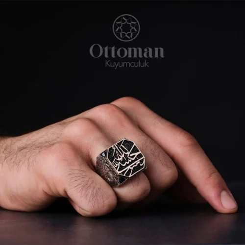 Hasbiyallah Yazılı Mikro Taşlı Gümüş Erkek Yüzük