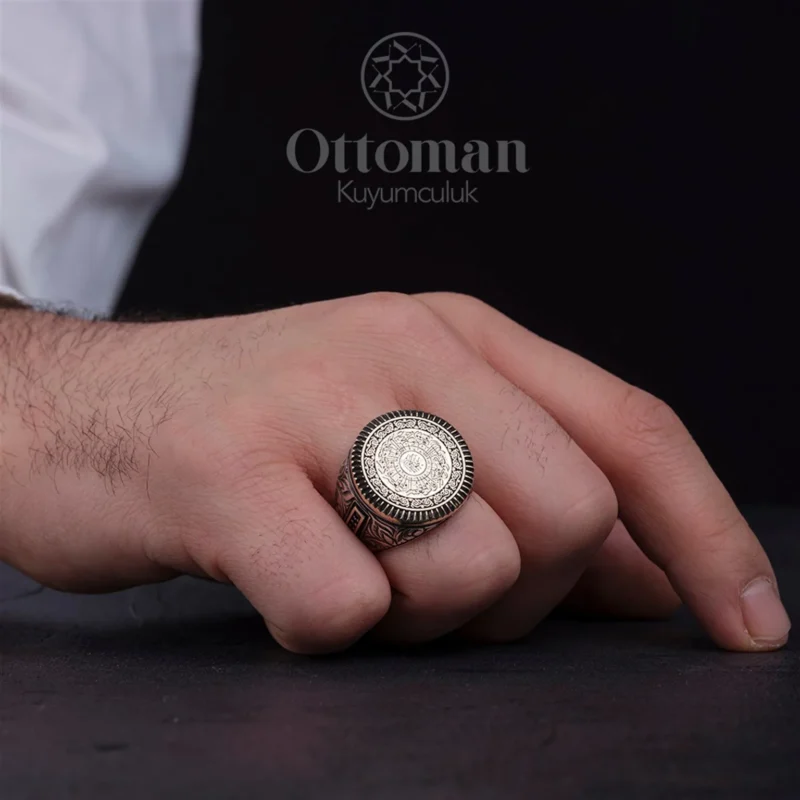 İnşirah Yuvarlak Gravürlü Gümüş Erkek Yüzük