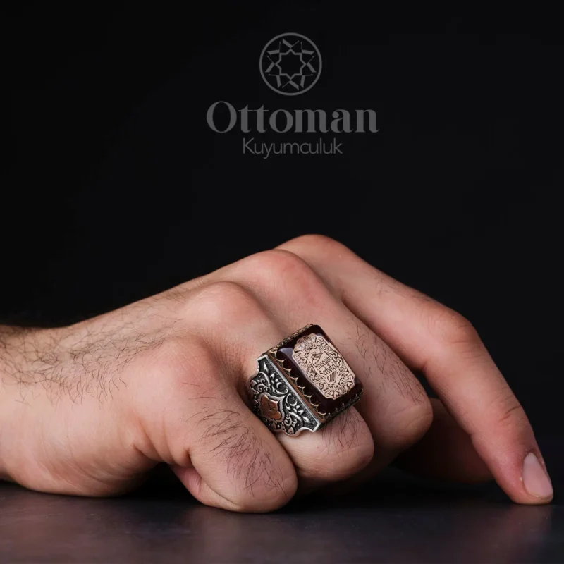 İsimli Özel Tasarım Taşlı Gümüş Erkek Yüzük