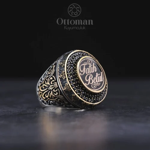 kisiye-ozel-isimli-gumus-erkek-yuzuk-70731b Kişiye Özel İsimli Gümüş Erkek Yüzük