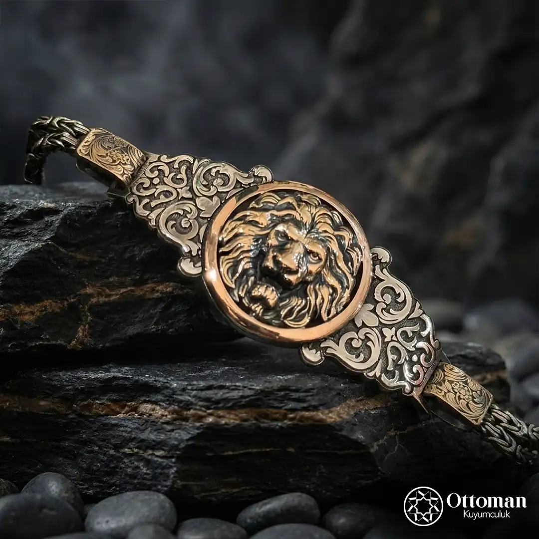 Lion Figured Silver Men's Bracelet