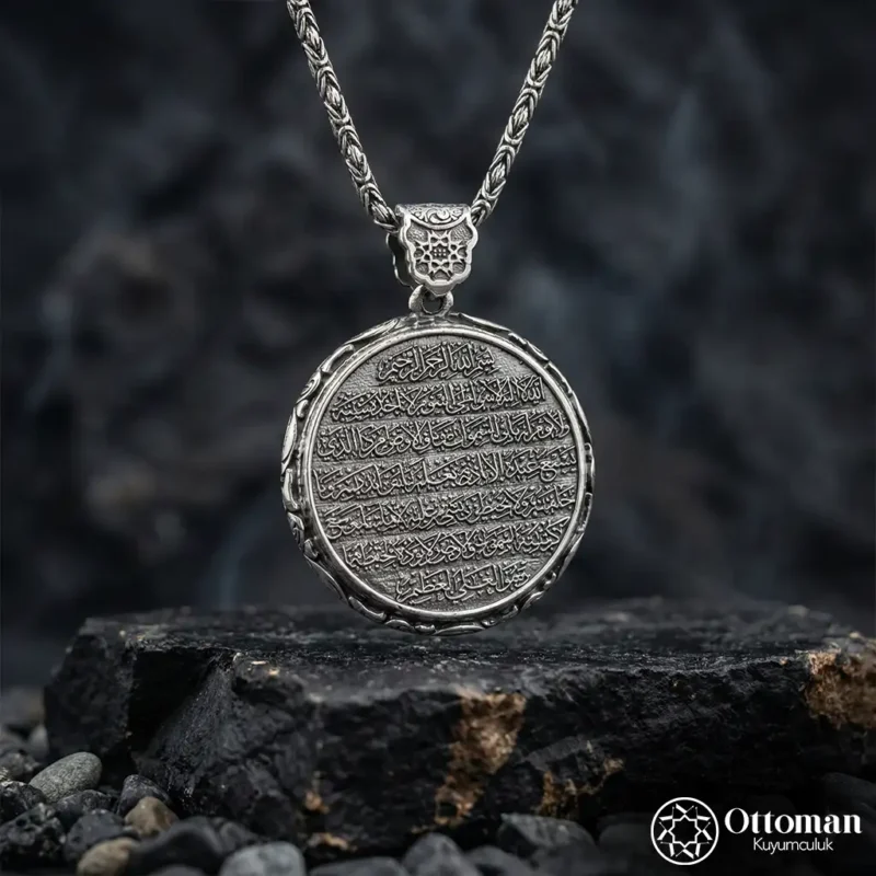 3 Dönerli Gümüş Madalyon Erkek Kolye