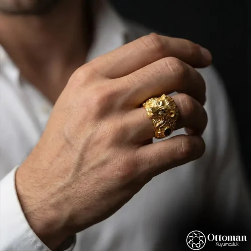 Aslan Figürlü Gold Kaplama Gümüş Erkek Yüzük