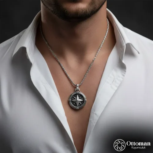 Pusula Madalyon Gümüş Erkek Kolye