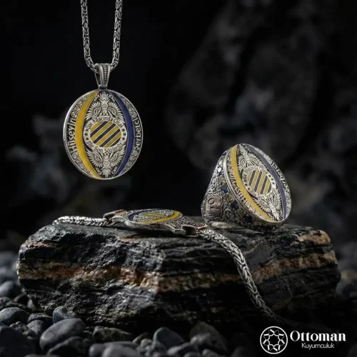 1 Kişiye Özel İsimli Üçlü Renkli Gümüş Erkek Takı Set