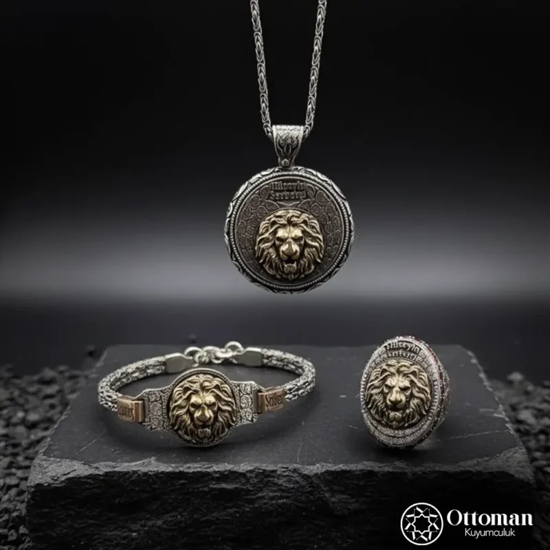 Kişiye Özel İsimli Üçlü Aslan Gümüş Erkek Takı Set