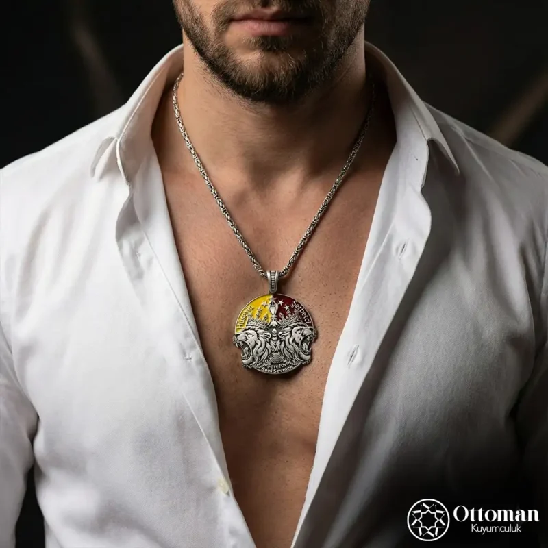 Renkli Gümüş Erkek Madalyon Kolye