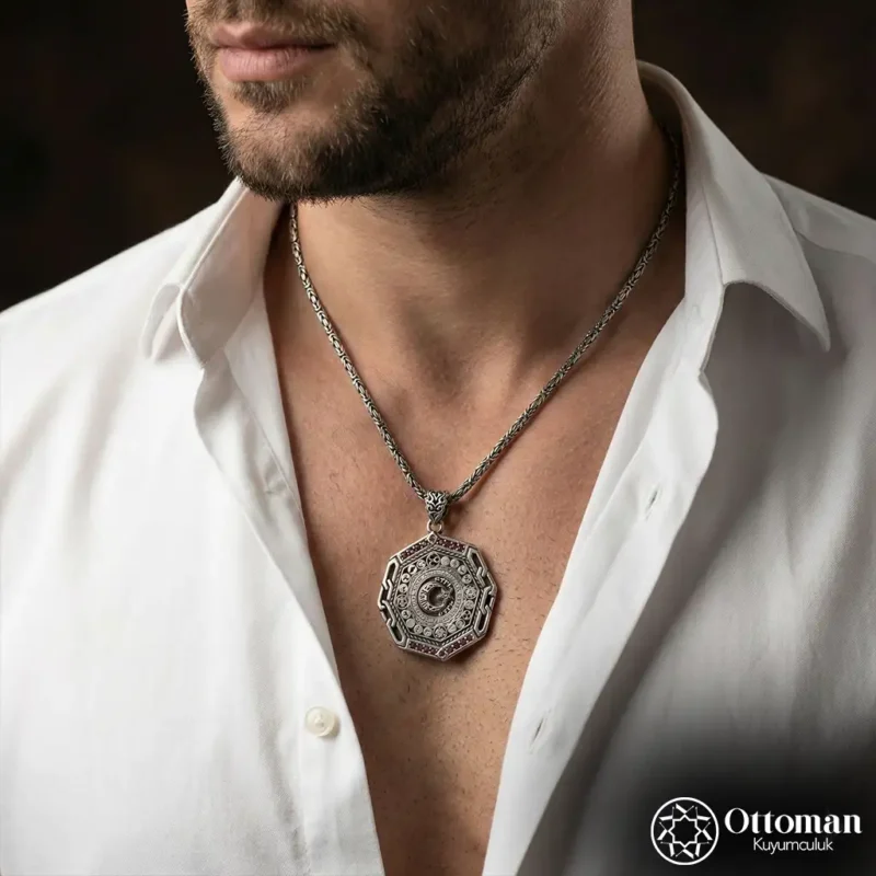 Kutlu Miras 16 Türk Devletli Gümüş Madalyon Kolye