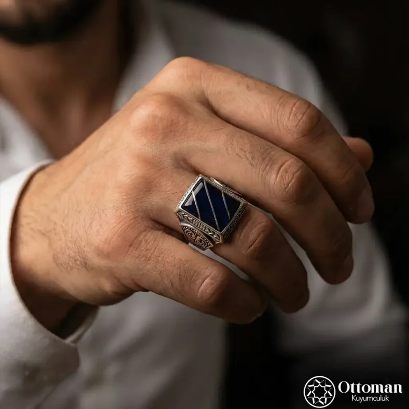 Kehribar Taşlı Yarma Gümüş Erkek Yüzük