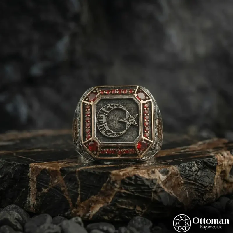 Kişiye Özel Ay Yıldız ve İsimli Gümüş Erkek Yüzük