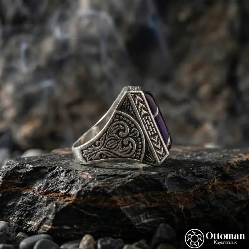 Kehribar Taşlı Yarma Gümüş Erkek Yüzük