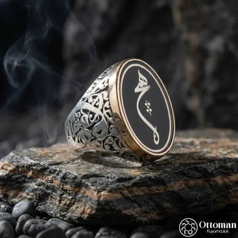 Siyah Mineli Hiç Gümüş Yüzük