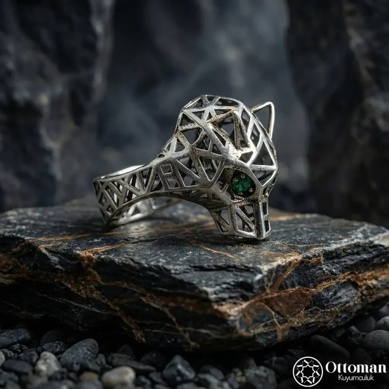 Yeşil Gözlü Kaplan Gümüş Yüzük
