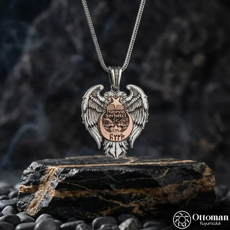 1 Kanatlı Kurt Figürlü 925 Ayar Gümüş Kişiye Özel Madalyon