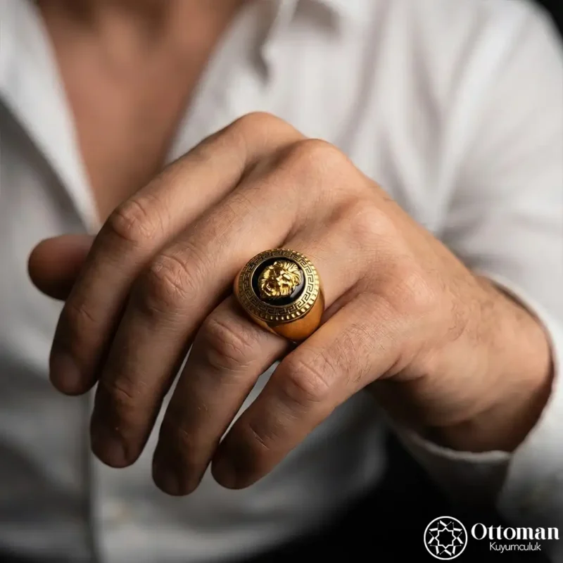 Gold Kaplama Aslan Gümüş Erkek Yüzük
