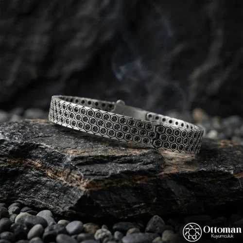 Petek Desenli Gümüş Erkek Bileklik