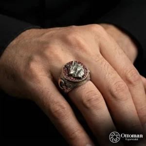 Mikro Taşlı Kurt Gümüş Yüzük