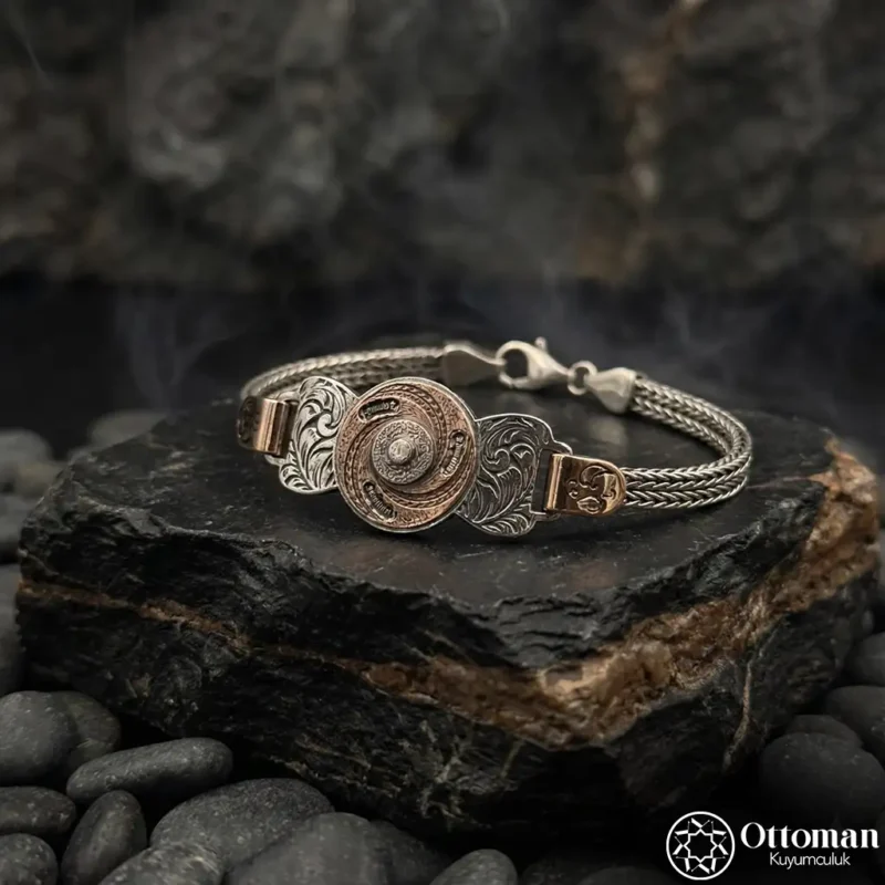 Dönerli Kişiye Özel Aile İsimli Bileklik