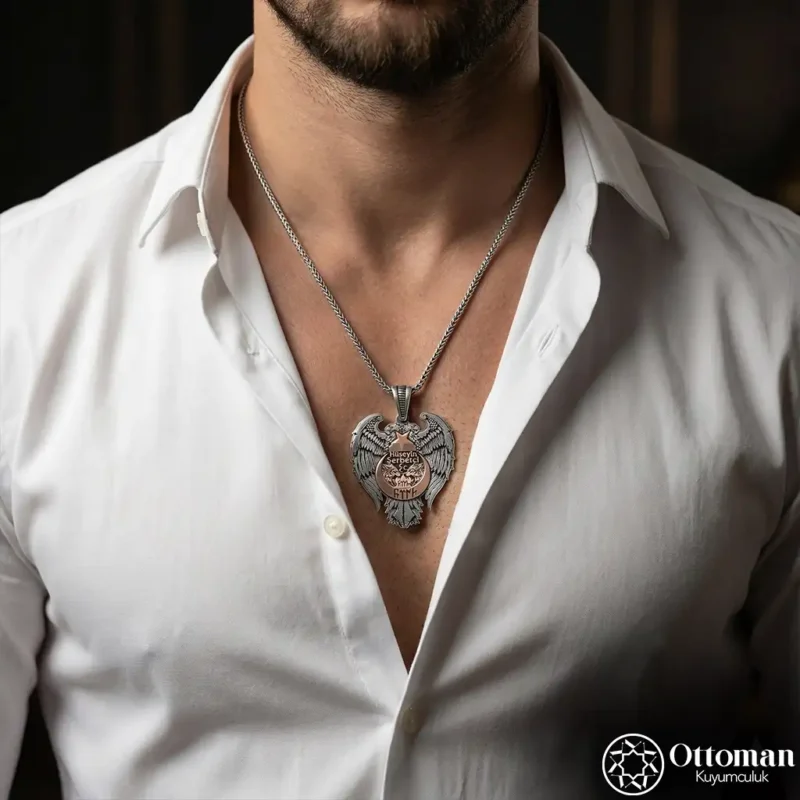 2 Kanatlı Kurt Figürlü 925 Ayar Gümüş Kişiye Özel Madalyon