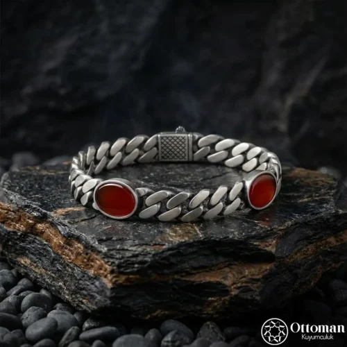 Kırmızı Taş Detaylı Gümüş Bileklik