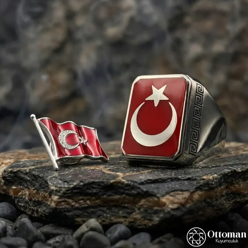 Ay Yıldız Gümüş Yüzük ve Rozet Set