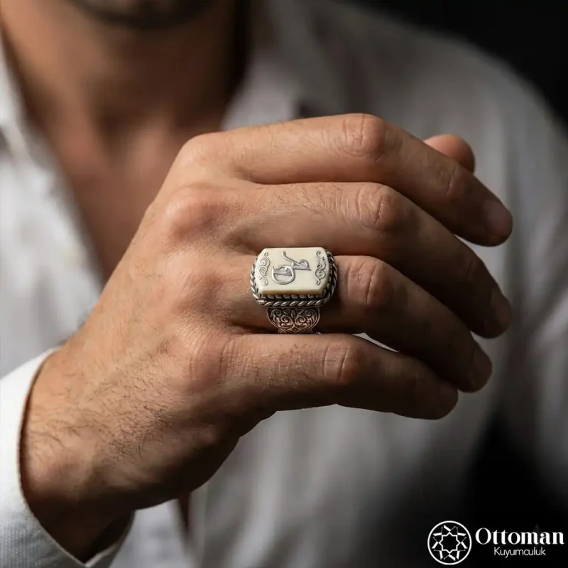 Harfli Taşlı Gümüş Erkek Yüzük
