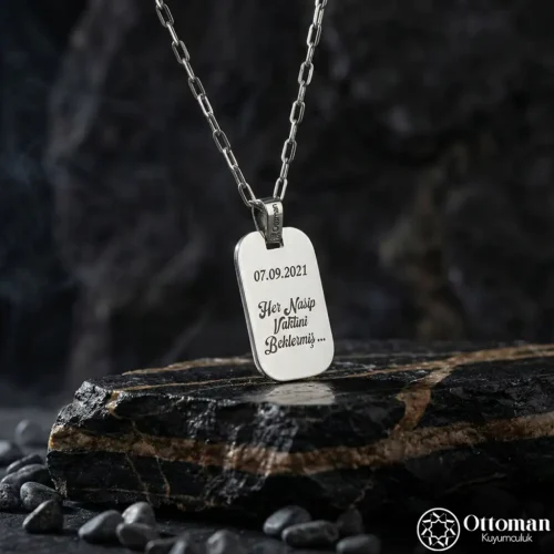 Fotoğraflı Gümüş Kolye Modeli