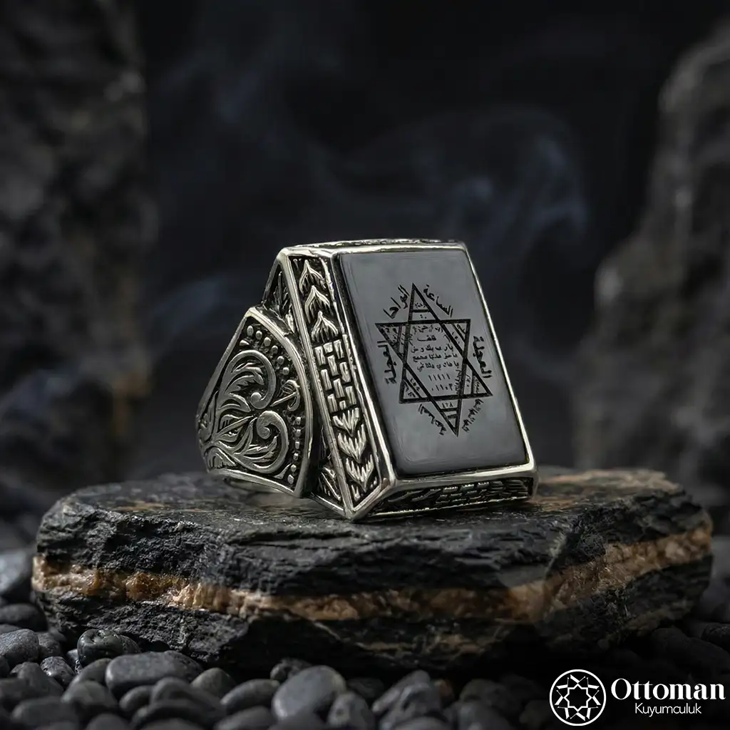 Black Stone-set Süleyman Mührü Silver Men's Ring