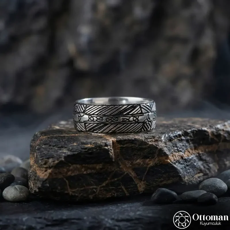 Çizgisel Gümüş Erkek Alyans