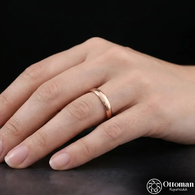 Sade Gümüş Kadın Alyans