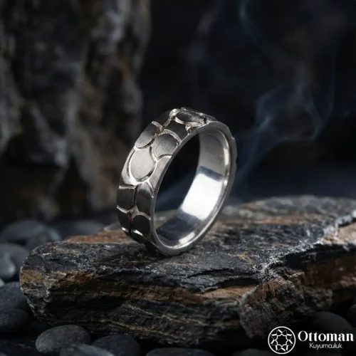 Taş Desenli Gümüş Erkek Alyans