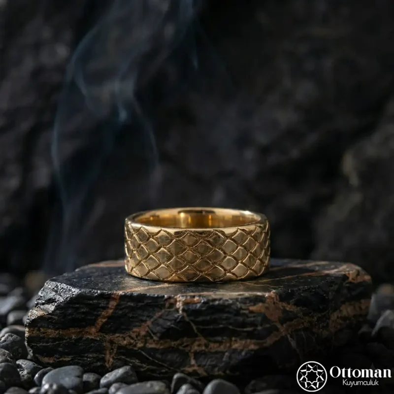 Yılan Desenli Gümüş Kadın Alyans