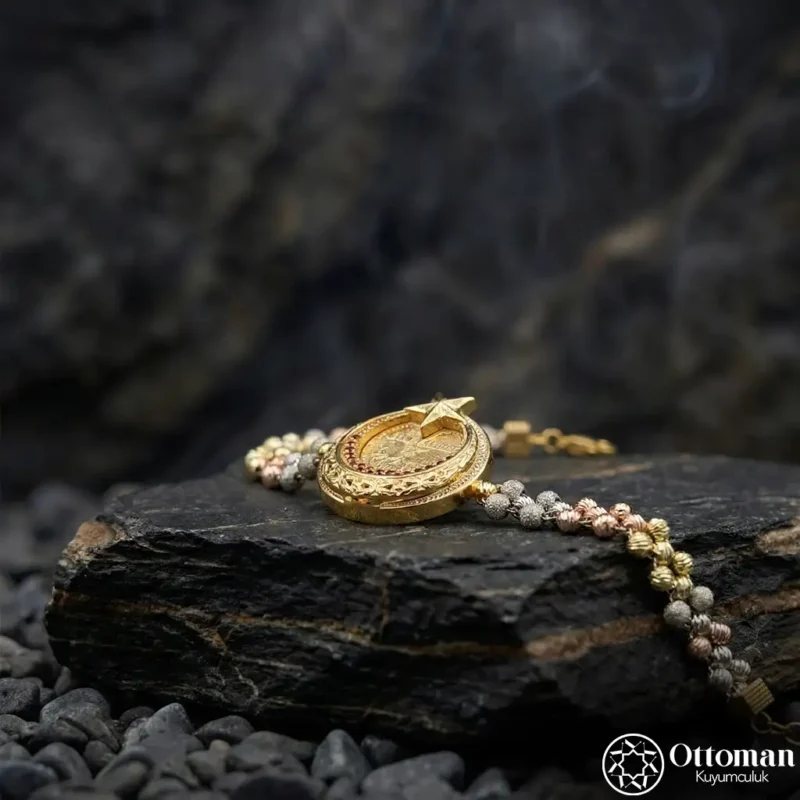 Ay Yıldız Gold Kaplama Gümüş Kadın Bileklik