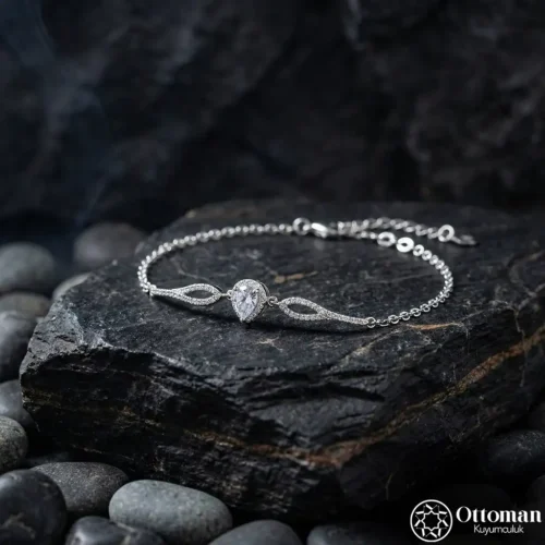 2 Beyaz Kalp Taşlı Zarif Gümüş Kadın Bileklik