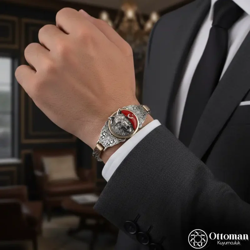 Ay Yıldızlı Bozkurt Gümüş Erkek Bileklik