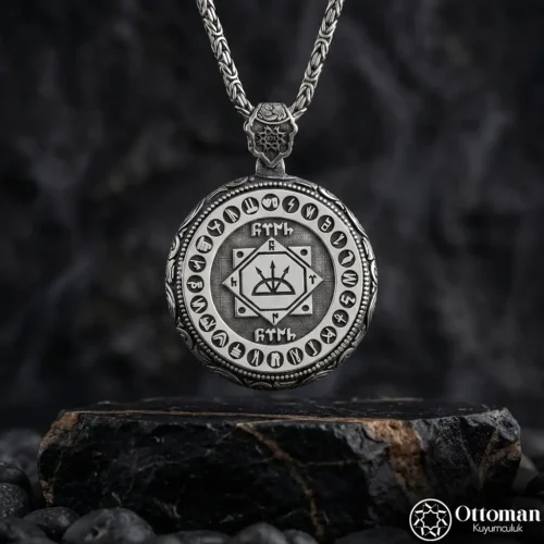 İsimli Ay Yıldızlı Gümüş Madalyon Kolye