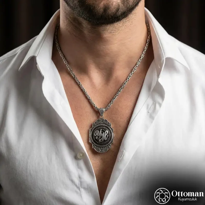 Harfli Fotoğraflı Gümüş Kolye