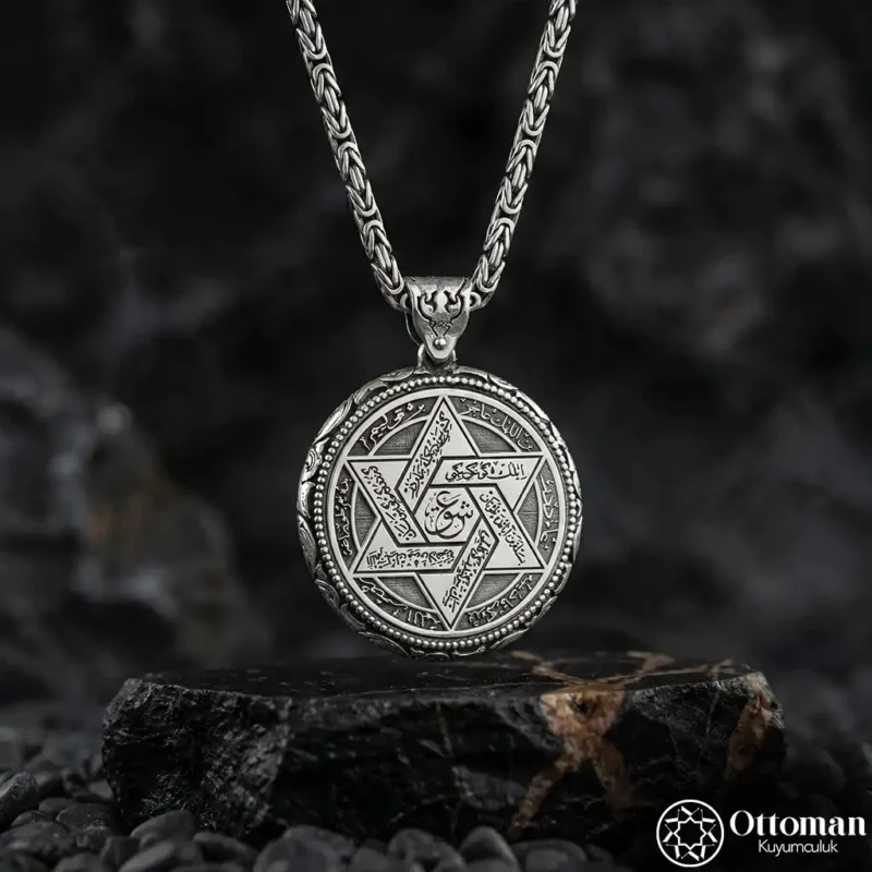 2 İsimli Dualı Kapaklı Gümüş Madalyon Kolye