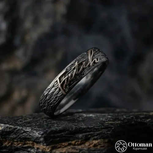 Ağaç Kabuğu Desenli İsimli Gümüş Yüzük