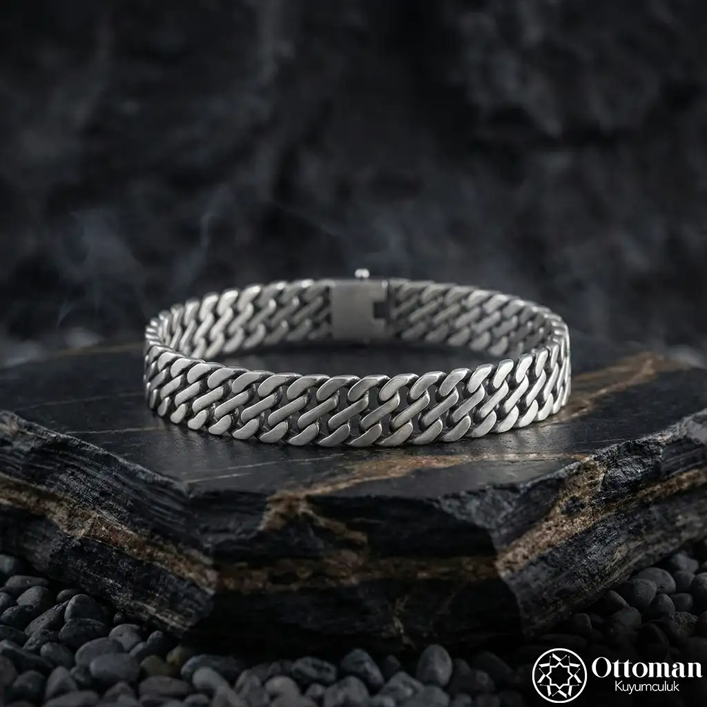 Vakur Chain Silver Bracelet