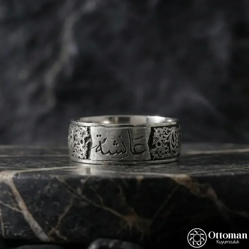 Bombeli Gravürlü Gümüş Erkek Alyans