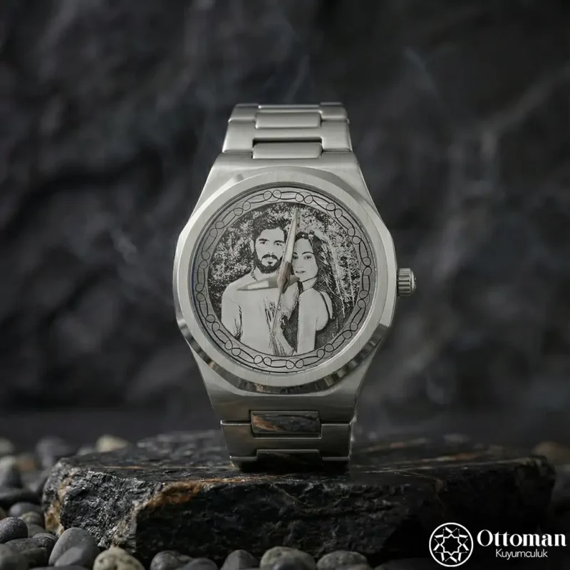 Fotoğraflı Gümüş Kadranlı Erkek Kol Saati